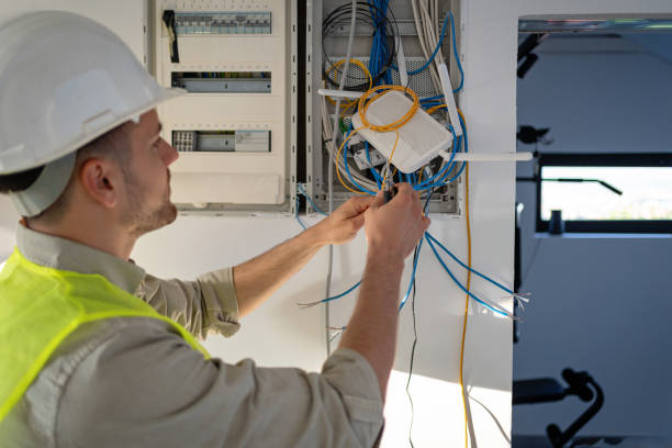 Best Electrical Outlet Repair  in Clinton, OK
